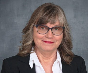 Headshot of Zina Pope, Regional Manager at Postal Solutions Postal Solutions Division